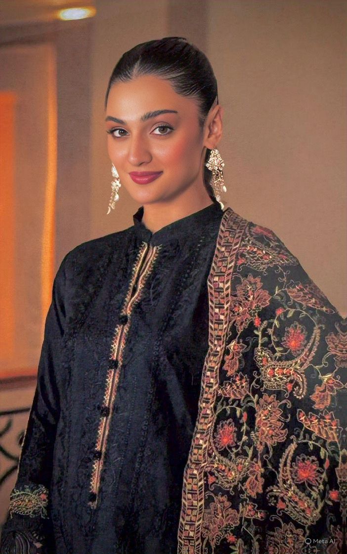 Embroidered Italian Viscose / Pure Zari Italian Viscose Dupatta