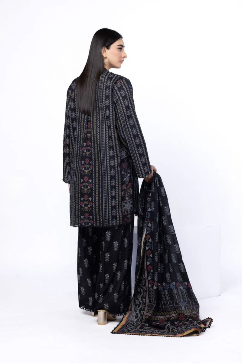 Black Embroidered Lawn 3-Piece Suit