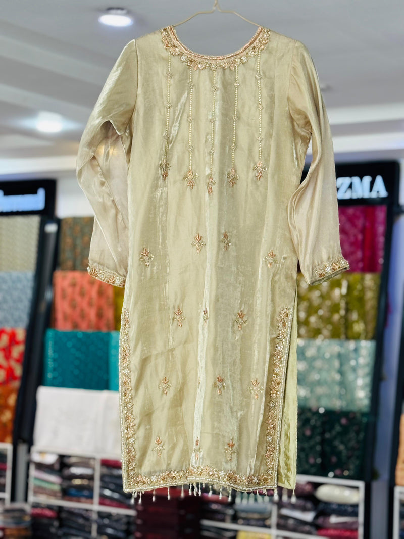 Hand-Made Silk Dhapka