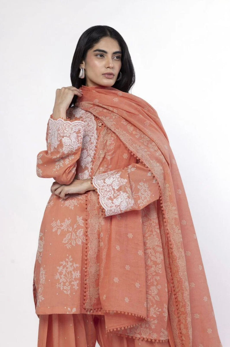 Embroidered Lawn 3-Piece Suit